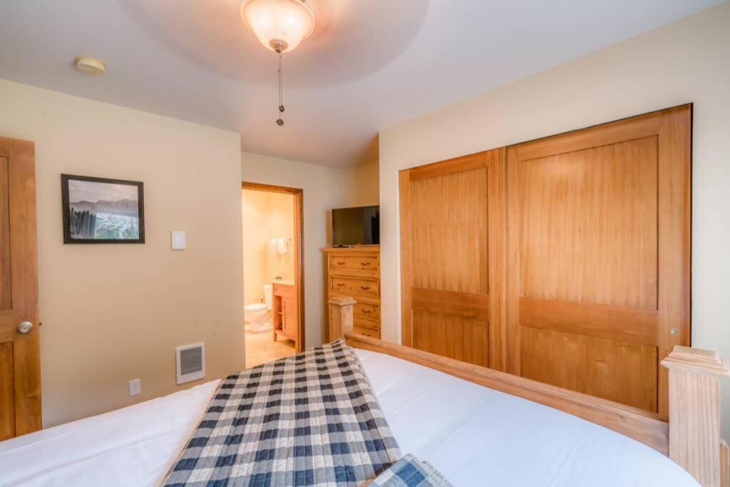Das Bavarian Condo, 5 Star Ground Floor Unit, Walk To Town, Sleeps 6 เลเวนเวิร์ท ภายนอก รูปภาพ